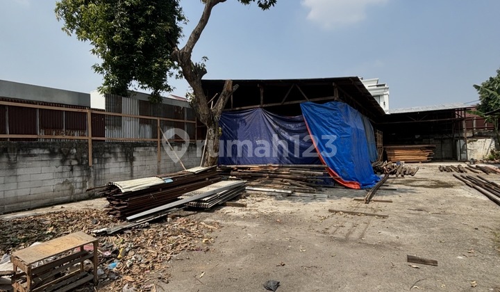 Dijual Tanah Kavling Komersial Hasyim Ashari Cipondoh