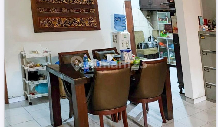 Dijual Rumah 2 Lantai di Cilandak Cocok untuk Kos Kosan 2