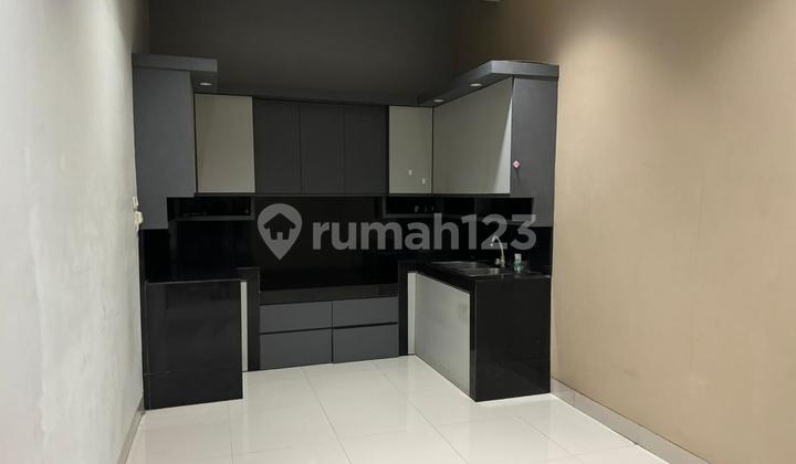 Dijual Rumah 3 Lantai di Durimas Lokasi Strategis Siap Huni 2