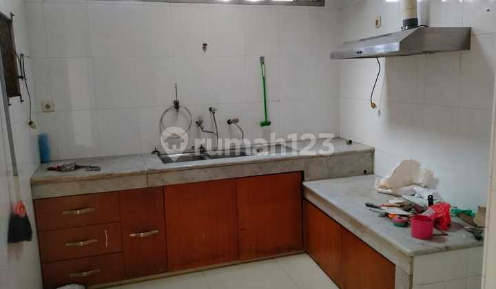 Dijual Rumah 4 Lantai Di Jalan Indraloka Jelambar Posisi Hook Bebas Banjir Bisa Dijadikan Kos Kosan 2