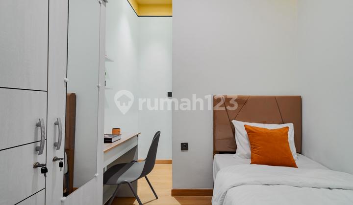 For Sale 3-Story Boarding House in Mangga Besar, Passive Income Potential 2