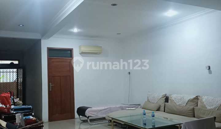 A 9x19 House in Jembatan Lima, Busy Street, Suitable for Living and Business