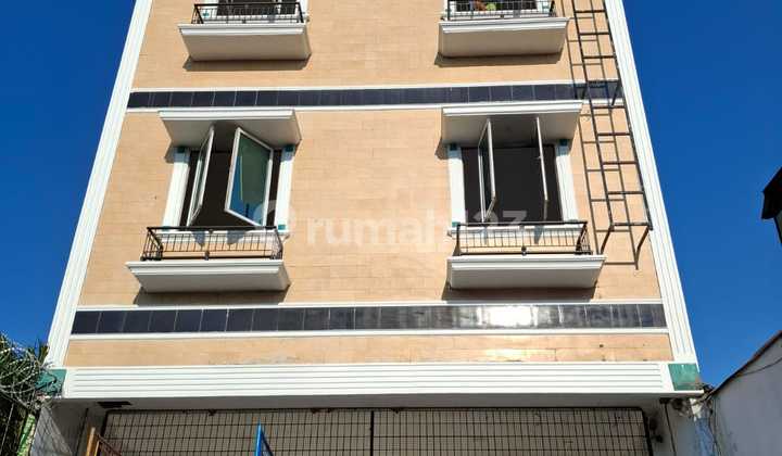For Rent 5-Story Shop House in Latumenten Strategic Location