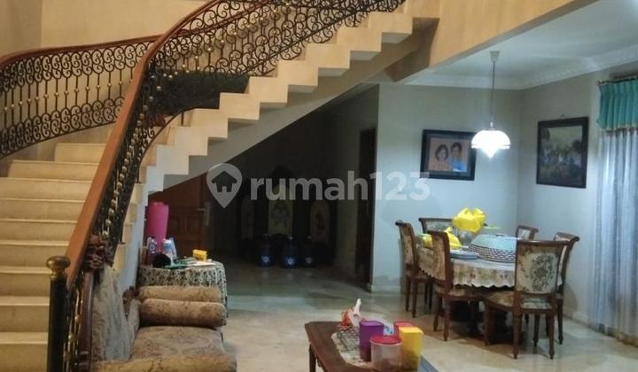 For Sale Large 2-Story House in Cinere Strategic Location Ready to Occupy 2