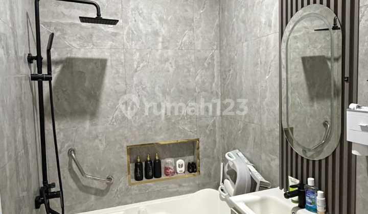 For Sale 2-Story House in Kemanggisan Fully Furnished Ready to Occup 2