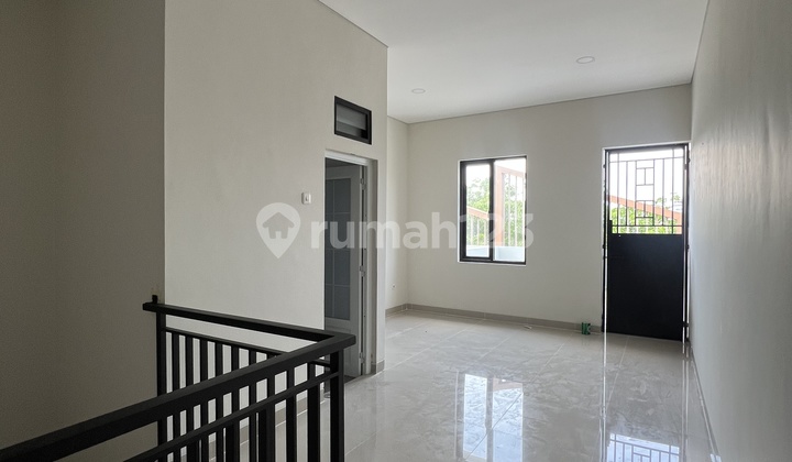 Ruko Strategis Di Taman Ratu Ukuran 4x14 