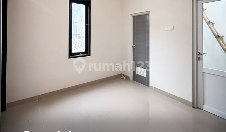 For Sale Brand New 2-Story House in Jagakarsa, Already Well Designed 2