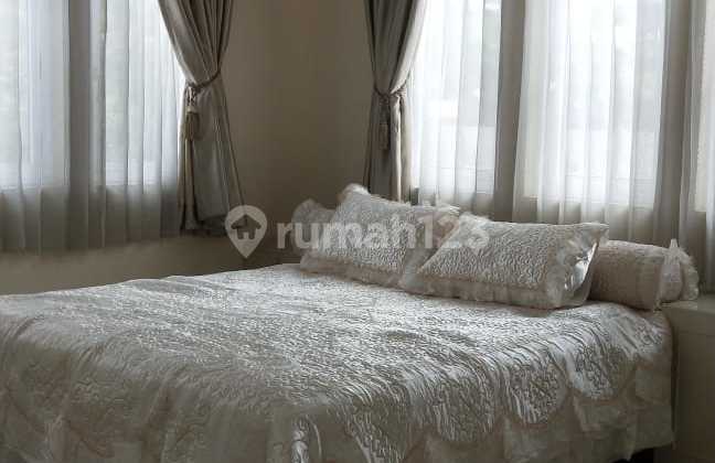 Dijual Rumah Di Green Garden Lokasi Hook Siap Huni