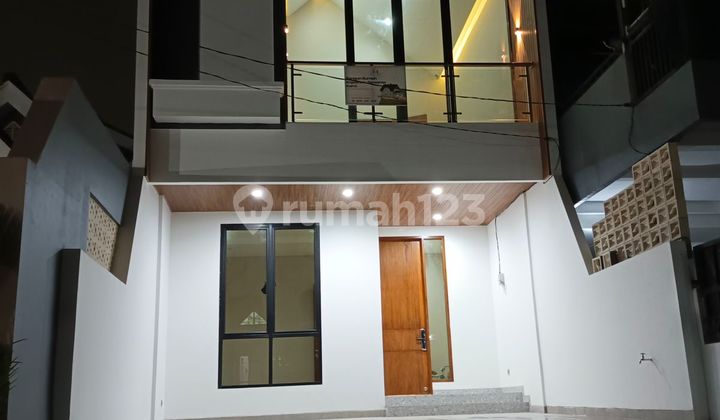 Rumah Cantik Baru Renovasi Graha Raya