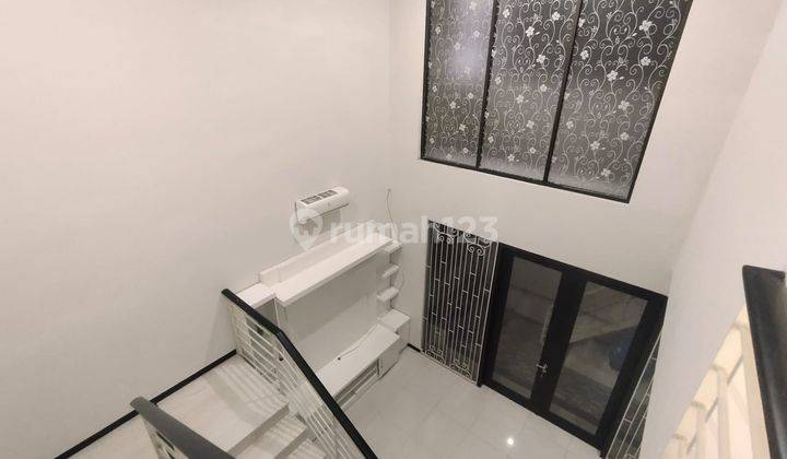 Rumah 2 Lantai Siap Huni Pantai Mentari Hampton Regency, Kenjeran 2