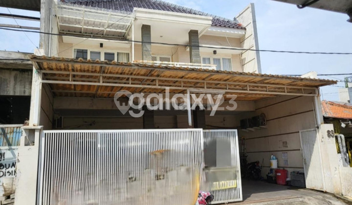 Dijual Rumah 2 Lantai Siap Huni Disurabaya