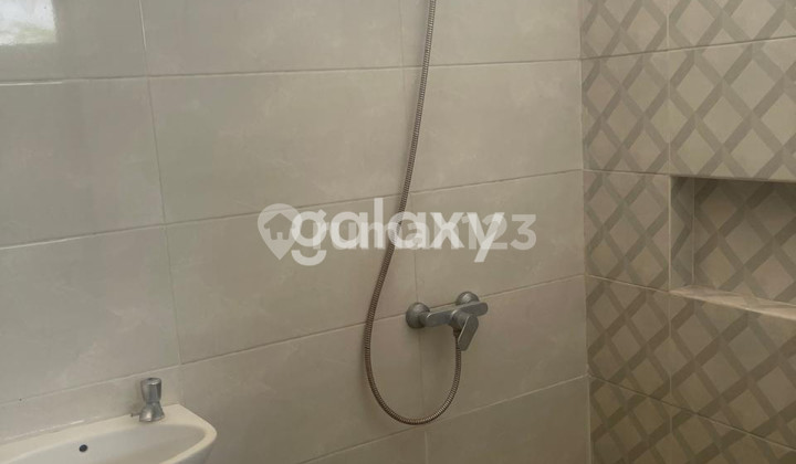 Disewakan Rumah 2 Lantai Pantai Mentari Surabaya 2