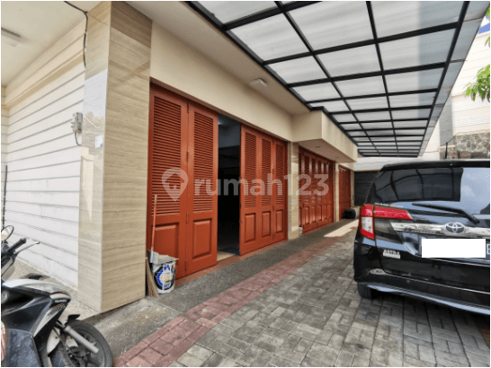 Rumah 3 Lantai Semi Furnished SHM di Taman Harapan Indah Jelambar 
jakarta Barat, Jakarta Barat 2