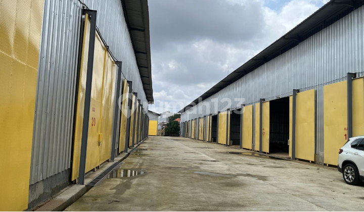 Gudang 12 X 20 di Jelambar, Wijaya Kusuma, Taman Duta Mas, Jakarta Barat Gudang 12 X 20 di Jelambar, Wijaya Kusuma, Taman Duta Mas, Jakarta Barat