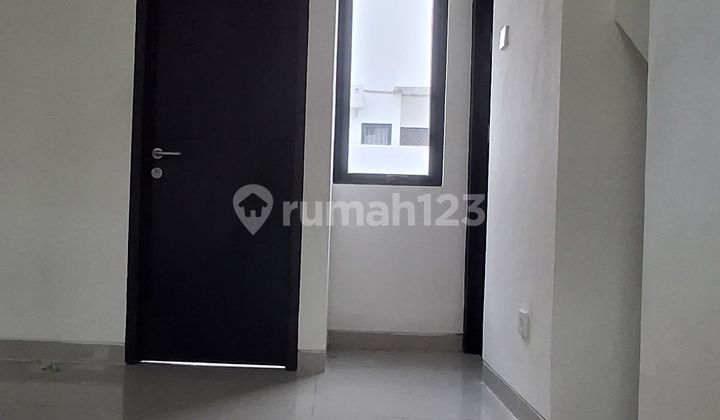 For Sale: Minimalist-Themed City Center House Located in Grand City Housing, Safe and Comfortable, Negotiable Price 2