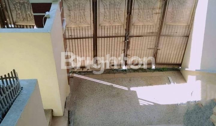 FOR SALE: MID-CITY HOUSE WITH MINIMALIST TOUCH, LOCATED IN A SAFE AND COMFORTABLE BALIKPAPAN BARU HOUSING ESTATE, PRICE NEGOTIABLE. FOR SALE: MID-CITY HOUSE WITH MINIMALIST TOUCH, LOCATED IN A SAFE AND COMFORTABLE BALIKPAPAN BARU HOUSING ESTATE, PRICE NEGOTIABLE.