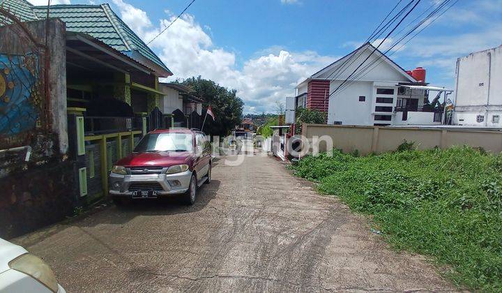 TANAH DATAR PINGGIR JALAN COR PERUMAHAN VILLA DAMAI COCOK DIBUAT RUMAH TINGGAL, KOS KOSAN ATAU KONTRAKAN HARGA NEGO 2