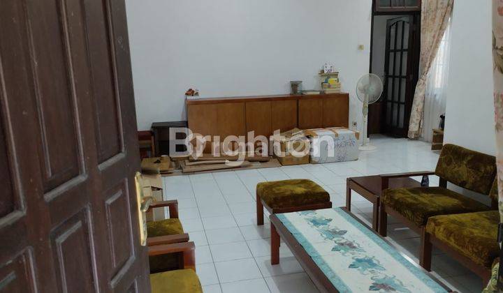 RUMAH 2 LANTAI FULLFURNISH TENGAH KOTA LOKASI DALAM PERUMAHAN PRAJA BAKTI BALIKPAPAN BARU AMAN NYAMAN HARGA NEGO 2