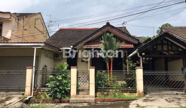 RUMAH 2 LANTAI FULLFURNISH TENGAH KOTA LOKASI DALAM PERUMAHAN PRAJA BAKTI BALIKPAPAN BARU AMAN NYAMAN HARGA NEGO 1