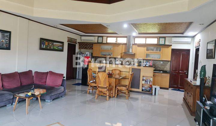 RUMAH BESAR VIEW LAUT SEMI VILLA SEMI FURNIS LOKASI BATAKAN AMAN NYAMAN HARGA NEGO 2