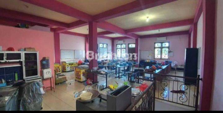 RUMAH 2 TINGKAT FULLFURNISH LOKASI TENGAH KOTA  DAERAH RUHUI RAHAYU AMAN NYAMAN HARGA NEGO 2