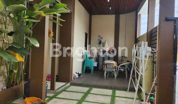 RUMAH TENGAH KOTA BERNUANSA MINIMALIS ELEGAN LOKASI DALAM PERUMAHAN REGENCY AMAN NYAMAN HARGA NEGO 2