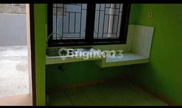 Disewakan Rumah Tengah Kota Bernuansa Minimalis Lokasi Dalam Perumahan Regency Aman Nyaman Harga Nego 2