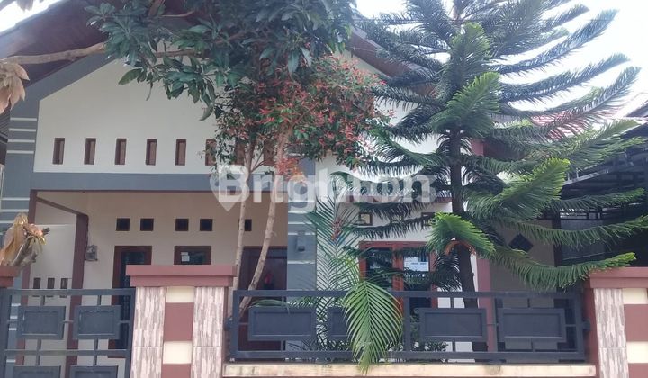 DIJUAL RUMAH SIAP HUNI DAERAH TENGAH KOTA  LOKASI DALAM SEPINGGAN AMAN NYAMAN HARGA NEGO 1