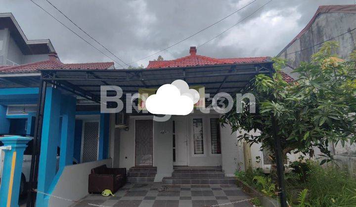 DIJUAL RUMAH 1 LANTAI TENGAH KOTA BERNUANSA MINIMALIS LOKASI DALAM PERUMAHAN WIKA AMAN NYAMAN HARGA NEGO 1