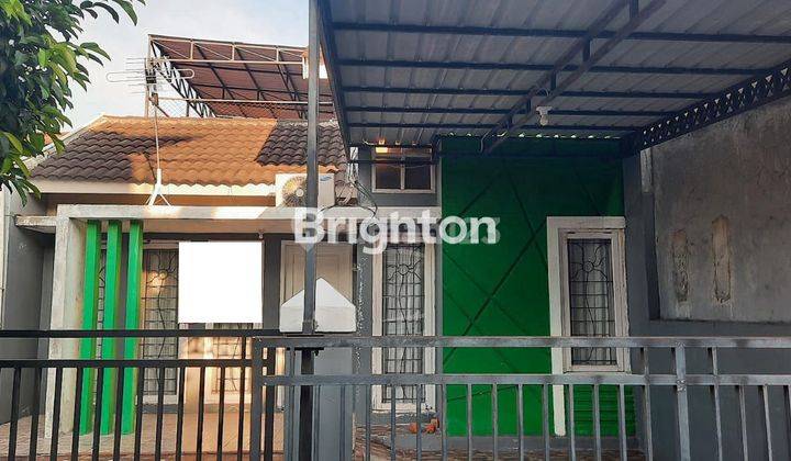 DIJUAL RUMAH TENGAH KOTA BERNUANSA MINIMALIS LOKASI DALAM PERUMAHAN REGENCY AMAN NYAMAN HARGA NEGO 1