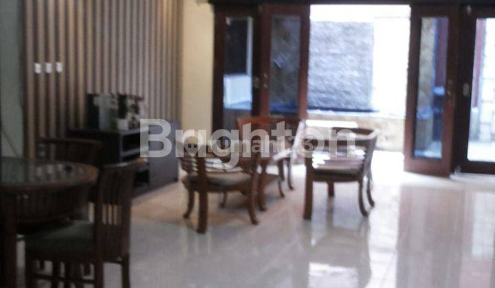 DIJUAL RUMAH SEMIFURNISH DAERAH TENGAH KOTA BERNUANSA MINIMALIS LOKASI DALAM PERUMAHAN WIKA AMAN NYAMAN HARGA NEGO 1