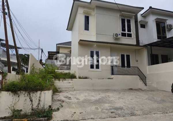 Dijual Rumah Dengan Halaman Luas Tengah Kota Bernuansa Minimalis Lokasi Dalam Perumahan Sepinggan Pratama Aman Nyaman Harga Nego Dijual Rumah Dengan Halaman Luas Tengah Kota Bernuansa Minimalis Lokasi Dalam Perumahan Sepinggan Pratama Aman Nyaman Harga Nego