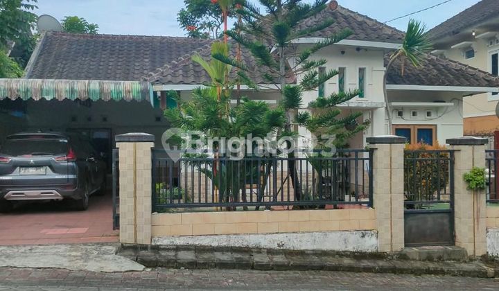 DIJUAL RUMAH CANTIK TENGAH KOTA LOKASI DALAM PERUMAHAN SEPINGGAN PRATAMA  AMAN NYAMAN HARGA NEGO 1