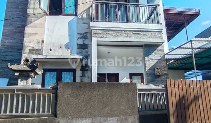 Rumah Strategis Lantai 2Di Jalan Gatot Subroto Tengah Rumah di Gatot Subroto Bagus Kontrakan 2