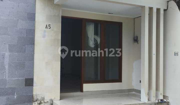 Rumah Semi Villa di Jalan Tukad Badung Lengkap dengan Kolam Renang