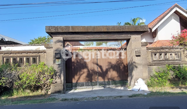 VILLA MEWAH SIAP HUNI DI JALAN TUKAD SUNGI VILLA MEWAH SIAP HUNI DI JALAN TUKAD SUNGI