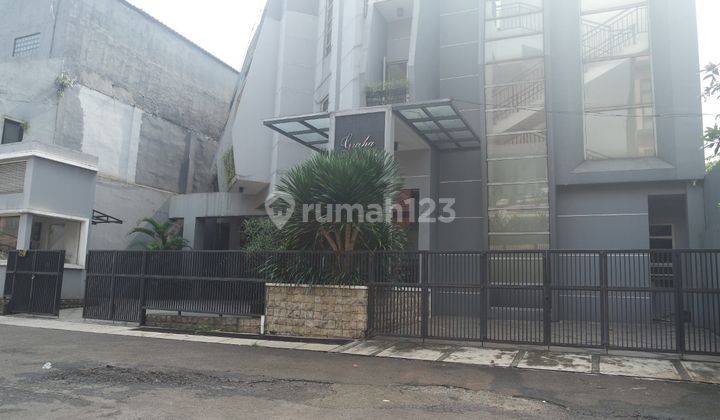 Gedung Kantor 3.5 Lantai Di Jalan Alternatif Transyogi Cibubur 1