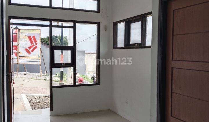 Rumah Hook Pinggir Jalan Ujung Berung Cicil Tanpa Bank 2