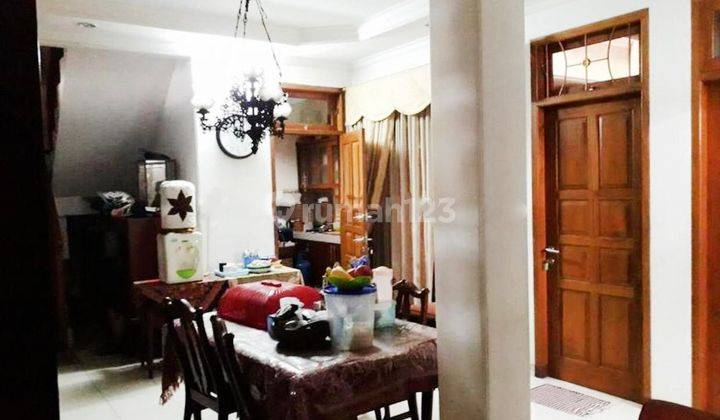 Rumah Bagus  Dekat SCBD di Tulodong Bawah Jakarta Selatan 2