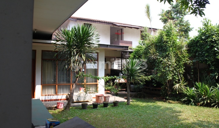 Rumah Hitung tanah Di Jl Musyawarah Kebon Jeruk Jakarta Selatan Rumah Hitung tanah Di Jl Musyawarah Kebon Jeruk Jakarta Selatan