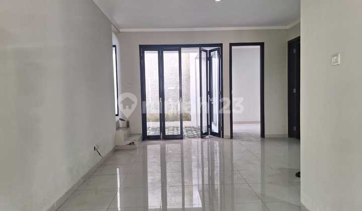 Rumah Siap Huni di Discovery Residence Bintaro Jaya Sektor 9 Rumah Siap Huni di Discovery Residence Bintaro Jaya Sektor 9