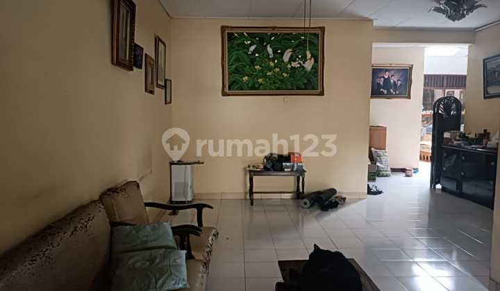 Rumah Bagus di Bendungan Hilir Jakarta Pusat