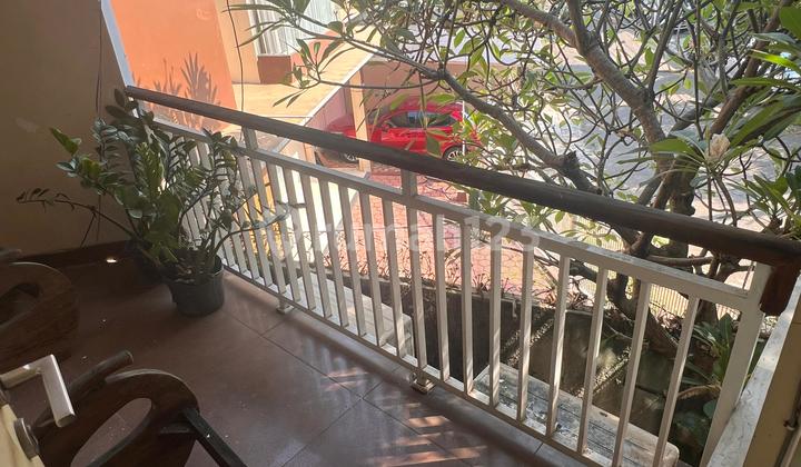 Rumah Bagus,dekat kampus STAN,Banyak Toko Jajan di Bintaro Jaya 5