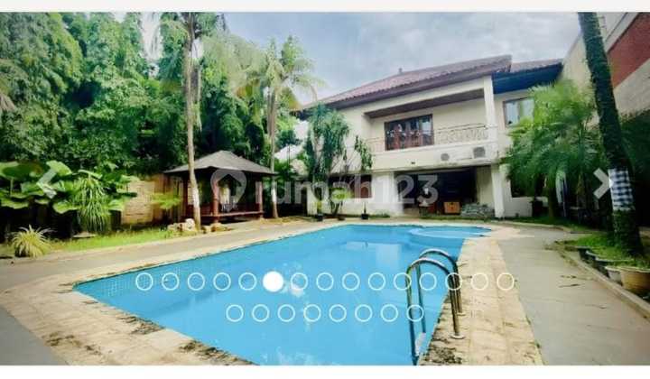Nice House,Has Pool in Bintaro Jaya Sector 1