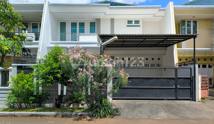 Rumah Bagus di Taman Kebon Jeruk Jakarta Barat