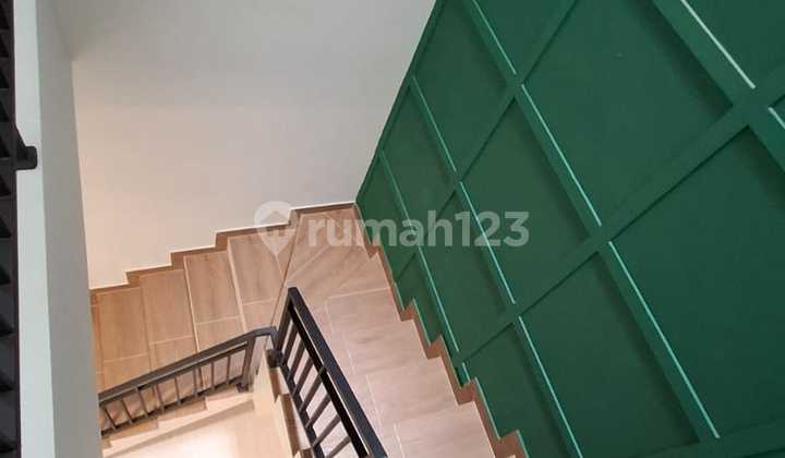 Rumah Bagus di Graha Raya Bintaro, Cluster Gretta Graha Bintaro Jaya, 2