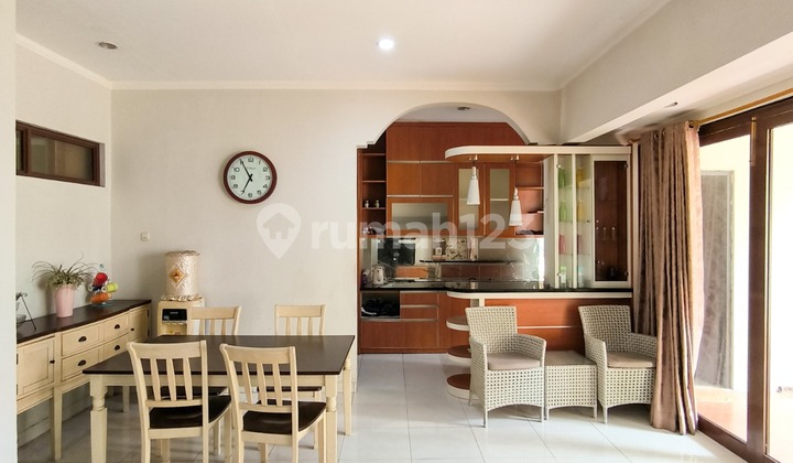 For Quick Sale: House in a cluster, clean environment in Bintaro Jaya 9.