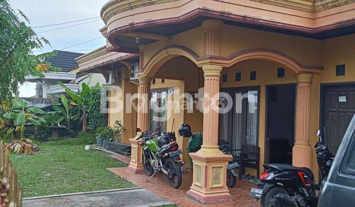 Dijual Rumah Dengan Tanah Luas, Nyaman dan Strategis 1