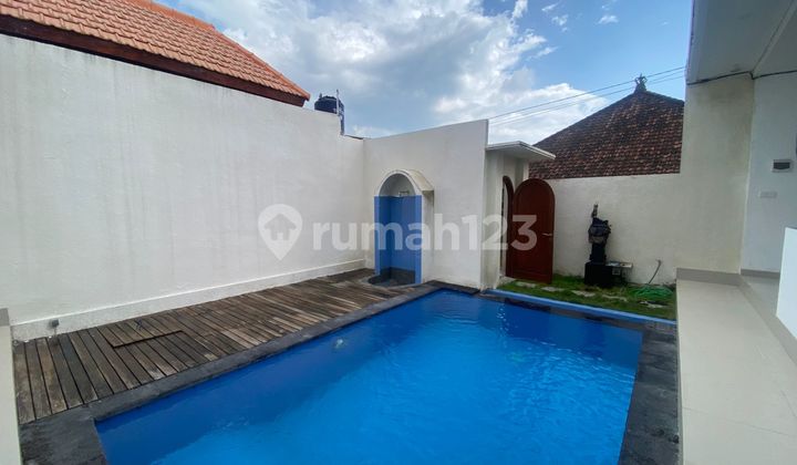 VILLA BARU  2 KAMAR TIDUR DIJUAL - PERERENAN