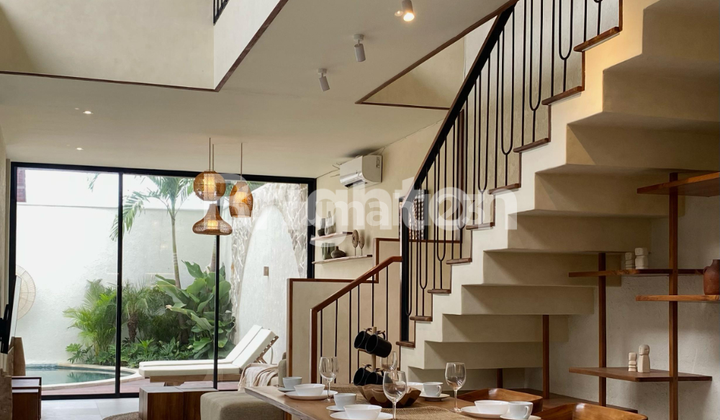 BEAUTIFUL VILLA FOR SALE IN JIMBARAN, BALI | LEASEHOLD 28 YEARS BEAUTIFUL VILLA FOR SALE IN JIMBARAN, BALI | LEASEHOLD 28 YEARS